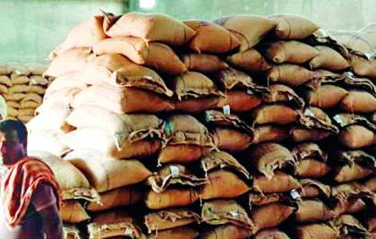 Rice allocation order before the warehouse is occupied | गोदामाच्या ताब्यापूर्वीच तांदळाचे नियतन आदेश