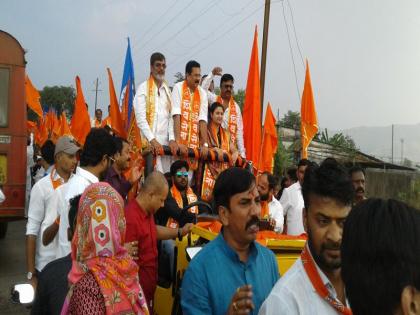 Bhavojichan Road Show at Igatpuri by Shivsena | इगतपुरीत शिवसेनेतर्फे भावोजींचा रोड शो