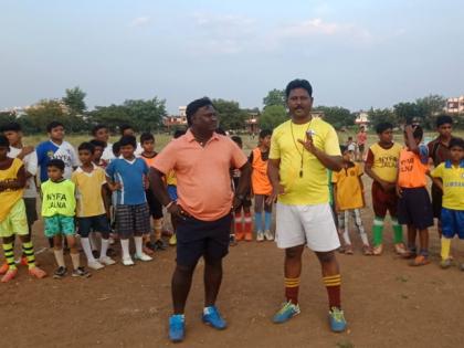 'Football Players talented; Need of attachment to practice | ‘फुटबॉलपटू गुणवंत; सरावाची जोड गरजेची’