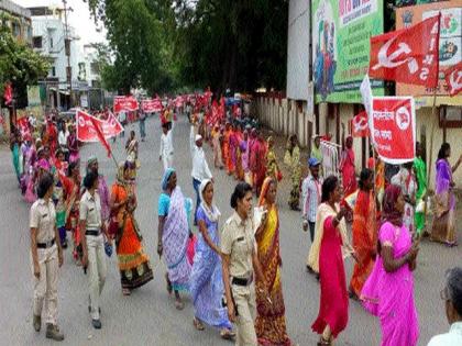 Kisarivar Morcha of Kisan Sabha | किसान सभेचा प्रांत कचेरीवर मोर्चा