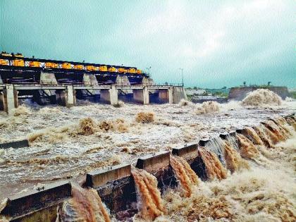 Water storage in the district is 90% of the dam | जिल्ह्यात धरणांत ७९ टक्के पाणीसाठा