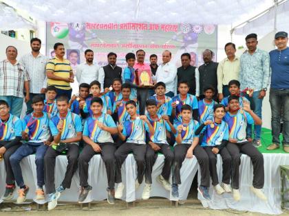  Soft Baseball Selection Test Championship prize distribution | सॉफ्टबेसबॉल निवड चाचणी स्पर्धेचे बक्षीस वितरण