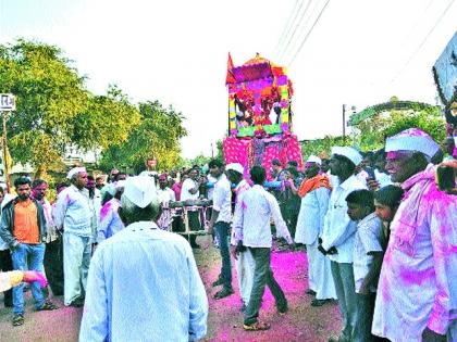 The tradition of Taktarao Ratha of Joulek perpetuated | जऊळकेच्या तकतराव रथाची परंपरा कायम