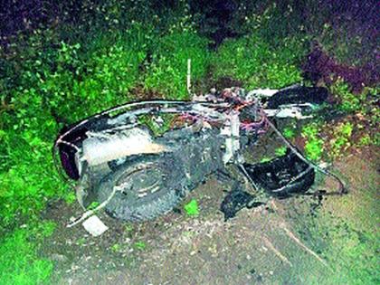  Two bikes were burnt in the Gorevadi area | गोरेवाडी परिसरात दोन दुचाकी जाळल्या