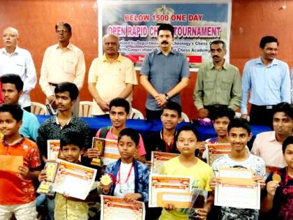 Fast Chess Competition: The Soham Bhaav Bazar Ajinkya of Kolhapur | जलद बुद्धिबळ स्पर्धा : कोल्हापूरचा सोहम खासबारदार अजिंक्य