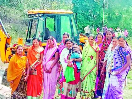 Railway has taken note of women's movement | महिलांच्या आंदोलनाची रेल्वेने घेतली दखल