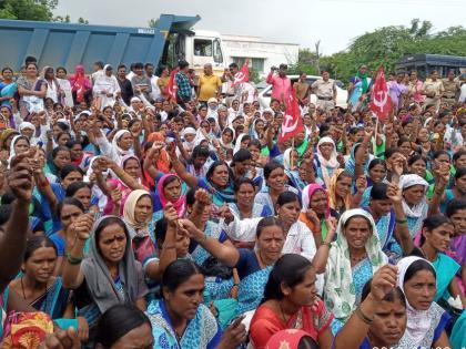 Asha workers three hours agitations | आशा कार्यकर्त्यांचा तीन तास ठिय्या