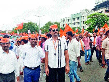 Ranaragini from Nashik | नाशिकच्या रणरागिणी कडाडल्या