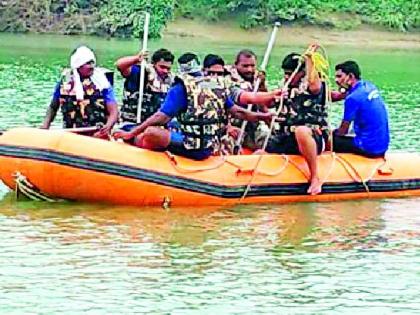 Search for 'those' families in Sahastrakund waterfall area | सहस्त्रकुंड धबधबा परिसरात ‘त्या’ कुटुंबांचा शोध