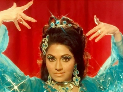 actress bindu birthday special most popular female villain of bollywood-ram | Happy Birthday Bindu : अब्जावधीची मालकीण आहे ‘मोना डार्लिंग’, जगते अलिशान आयुष्य