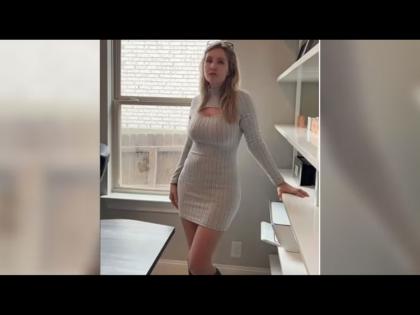 Mormon model and Influencer banned from church over explicit snaps flashes underwear in hot dress | छोटे आणि अश्लील कपडे घातल्याने चर्चमधून बॅन झाली ही मॉडल