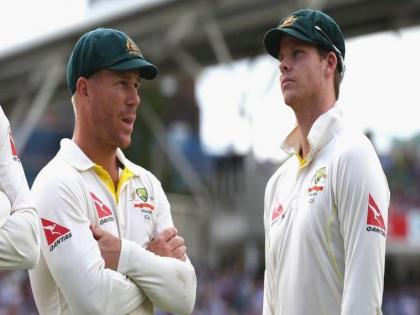 IND vs AUS: Mitchell Johnson said ban on Steve Smith, David Warner and Cameron Bancroft should not be reduced | IND vs AUS : स्मिथ-वॉर्नर यांच्यावरील बंदी उठवण्यास ऑस्ट्रेलियाच्या खेळाडूचा विरोध