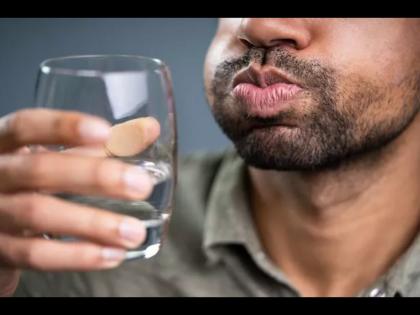 Scientists claim mouth rinse with saline water can detect heart disease risk | वैज्ञानिकांचा दावा - पाण्याने गुरळा करून जाणून घेऊ शकता हृदय रोगाचा धोका, जाणून घ्या कसा!