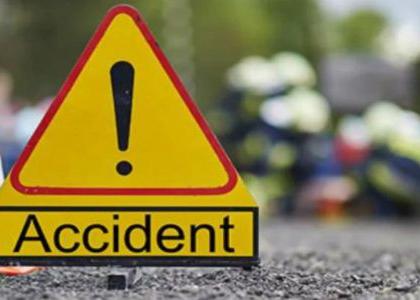 Nagpur-Aurangabad Shivshahi sleeper bus accident; One killed six serious | नागपूर-औरंगाबाद शिवशाही स्लीपर बसला अपघात; एक ठार सहा गंभीर