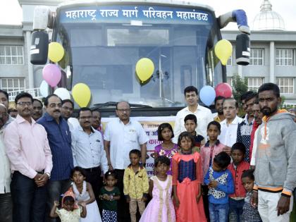  22 children leave for Akola for free surgery | सांगलीतून मोफत शस्त्रक्रियेसाठी २२ बालके अकोल्याला रवाना