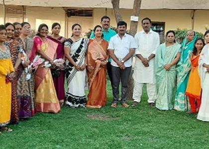 Dignity of responsible women in Shirpur | शिरपुरात कर्तबगार महिलांचा गौरव Dignity of responsible women in Shirpur | शिरपुरात कर्तबगार महिलांचा गौरव