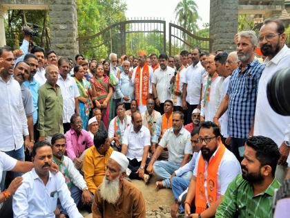 Immediately withdraw the oppressive Public Safety Act, Mahavikas Aghadi, Left party organizations protest in Kolhapur | मुस्कटदाबी करणारा जनसुरक्षा कायदा तत्काळ मागे घ्या, महाविकास आघाडी, डाव्या पक्ष संघटनांची कोल्हापुरात निदर्शने