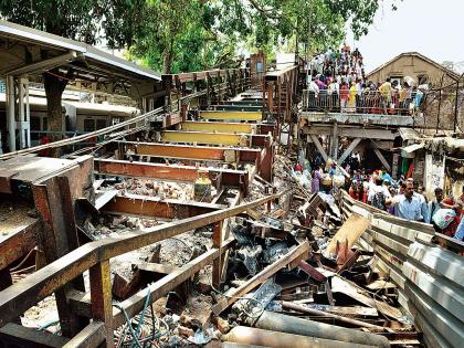 Railway Bridge closure ... Passengers' commencement! | रेल्वेचे पूल बंद... प्रवाशांचे हाल सुरू!