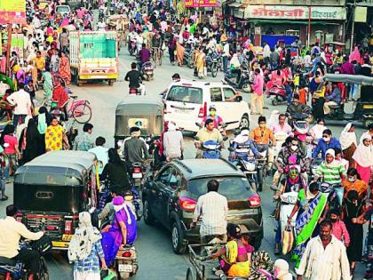 Crowd of Amravati city dwellers; Add to the pollution before Diwali | अमरावती शहरवासीयांच्या गर्दीने केली कोंडी; दिवाळीआधीच प्रदुषणात भर