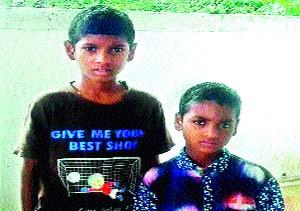 Two brothers succumbed to underdeveloped | ढिगाºयाखाली दबलेले दोघे भाऊ सुखरूप