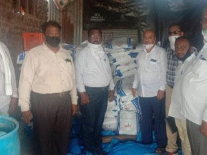 2 lakh fake fertilizer seized at Chinchgavhan | चिंचगव्हाण येथे २लाखाचे बनावट खत जप्त