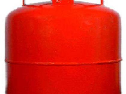 give up lpg subsidy | १२ हजार ग्राहकांनी सोडली गॅस सबसिडी