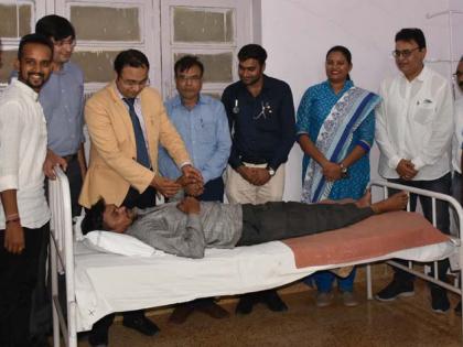 412 patients are examined in the Medical Camp | महाआरोग्य शिबिरात 412 रुग्णांची तपासणी 412 patients are examined in the Medical Camp | महाआरोग्य शिबिरात 412 रुग्णांची तपासणी