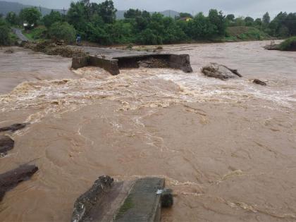 Navapur: On the eve of public life | नवापूर : जनजीवन पूर्वपदावर