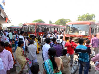 Parbhani: Number of passengers doubled in number | परभणी : प्रवासी संख्येत दुप्पट वाढ