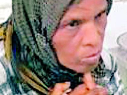 The tragic end of the old women in Corona's shukshukata | कोरोनाच्या शुकशुकाटात बेवारस वृद्धेचा करुण अंत The tragic end of the old women in Corona's shukshukata | कोरोनाच्या शुकशुकाटात बेवारस वृद्धेचा करुण अंत
