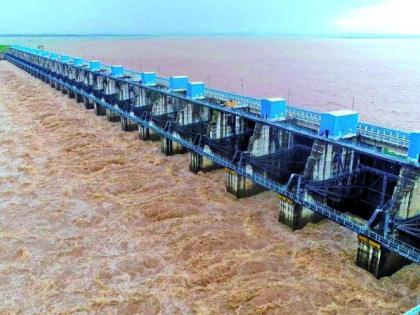 Gosekhurd project at full capacity for the first time; 245.50 m water level | भूमिपूजनानंतर तब्बल ३४ वर्षांनी भरला गोसेखुर्द प्रकल्प; २४५.५० मीटर जलपातळी 