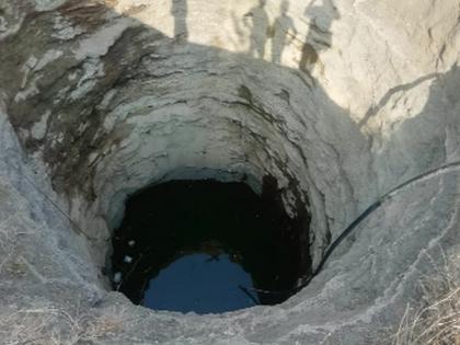 The administration is responsible for the death of a sperm | चिमुकलीच्या मृत्यूस प्रशासनच जबाबदार The administration is responsible for the death of a sperm | चिमुकलीच्या मृत्यूस प्रशासनच जबाबदार
