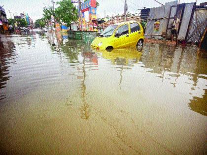  The number of victims of Hurricane in Odisha, 16, help in the war | ओडिशात चक्रीवादळातील बळींची संख्या १६, युद्धस्तरावर मदतकार्य सुरू