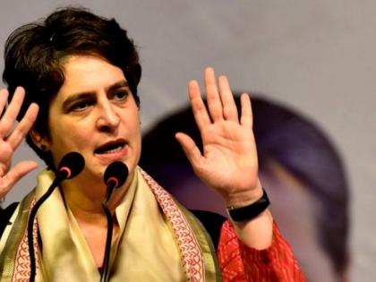 priyanka gandhi says, 'Congress party leadership should be taken care of by someone other than Gandhi family members' | 'गांधी घराण्यातील व्यक्तींशिवाय दुसऱ्याने सांभाळावे काँग्रेस पक्षाचे नेतृत्व'