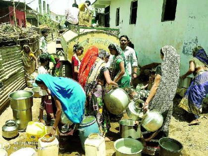 Artificial water shortage in the catchment area | धारणी शहरात कृत्रिम पाणीटंचाई