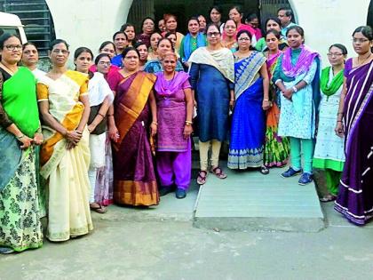 Gazetted Women Employees 'Attention Day' | राजपत्रित महिला कर्मचाºयांचा ‘लक्षवेध दिन’