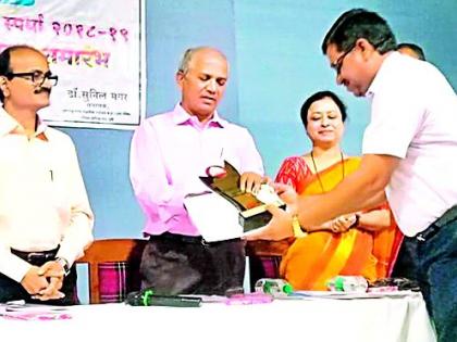 State Level Award for Sanjay Dorlikar | संजय डोर्लीकर यांना राज्यस्तरीय पुरस्कार