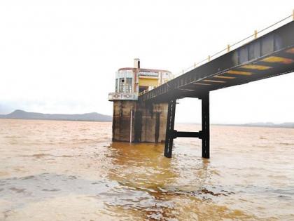 Gangapur dam stocks at 94% rainfall throughout the day: water on the enthusiasm of Ganesh devotees | गंगापूर धरणाचा साठा ९४ टक्क्यांवर दिवसभर पावसाची रिपरिप : गणेश भक्तांच्या उत्साहावर पाणी