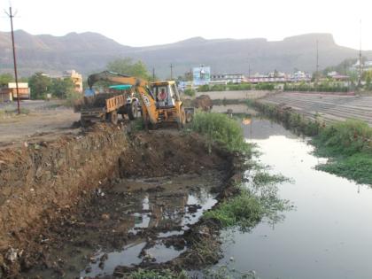  Cleaning of Godavari at Trimbakeshwar | त्र्यंबकेश्वरला गोदावरीची सफाई