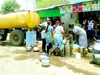 Municipal tanker reaches if no taps | नळ नसेल तर पोहोचतो नगरपालिकेचा टँकर