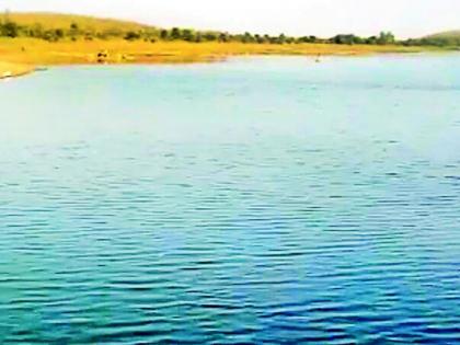 If you do not get remuneration, then take water supply in Malatpur lake | मोबदला न मिळाल्यास मलातपूर तलावात जलसमाधी घेणार