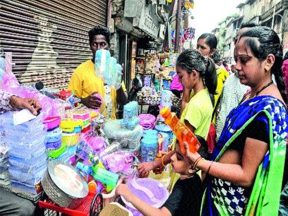  The enthusiasm of buying school materials | शालेय साहित्य खरेदीला उत्साह