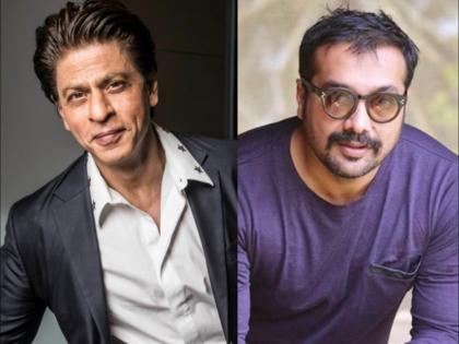 Anurag Kashyap reveals why he did not work with Shah Rukh Khan in film stand up on taking Pathaan actors call | शाहरूखसोबत फोनवर बोलतानाही उभा राहतो अनुराग कश्यप, सोबत काम का केलं नाही हेही सांगितलं!