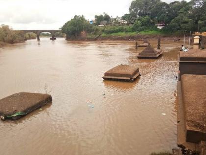 Due to decrease in rainfall in Kolhapur district, the water level of rivers has decreased | कोल्हापूर जिल्ह्यात पावसाची उघडझाप; नदीचे पाणी पात्रात