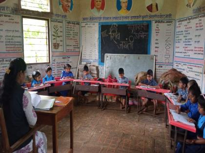 No More Back Bench concept in Kolhapur Zilla Parishad schools | शिकायचं, मागच्या बाकावर नाही बसायचं; कोल्हापूर जिल्हा परिषदेच्या शाळांमध्ये ‘नो मोर बॅक बेंच’ संकल्पना