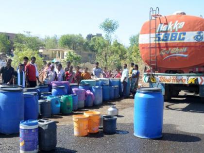 70,000 people of Yavatmal district depend upon ' tanker | यवतमाळ जिल्ह्यातील ७० हजार नागरिकांचे ‘जीवन’ टँकरवर