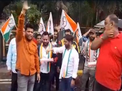 Protests against Jitendra Awad by Najeeb Mulla supporters | नजीब मुल्ला समर्थकांचे जितेंद्र आव्हाड यांच्या विरोधात निर्दशने