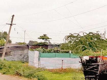 Who will prevent electricity stolen? | वीज चोरीला रोखणार कोण? Who will prevent electricity stolen? | वीज चोरीला रोखणार कोण?