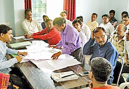 Meeting for water supply in Bavanthadi | बावनथडीतील पाणीवाटपासाठी बैठक Meeting for water supply in Bavanthadi | बावनथडीतील पाणीवाटपासाठी बैठक