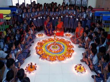 Deeppujan in Jalgaon Deep Amavasya | जळगावात दीप अमावस्यानिमित्त दीपपूजन